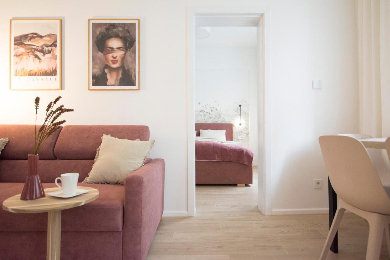Apartament Grzaniec ชกลาร์สกา ปอเรมบา ภายนอก รูปภาพ