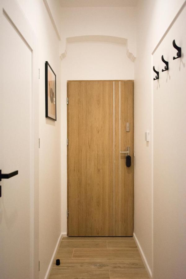 Apartament Grzaniec ชกลาร์สกา ปอเรมบา ภายนอก รูปภาพ